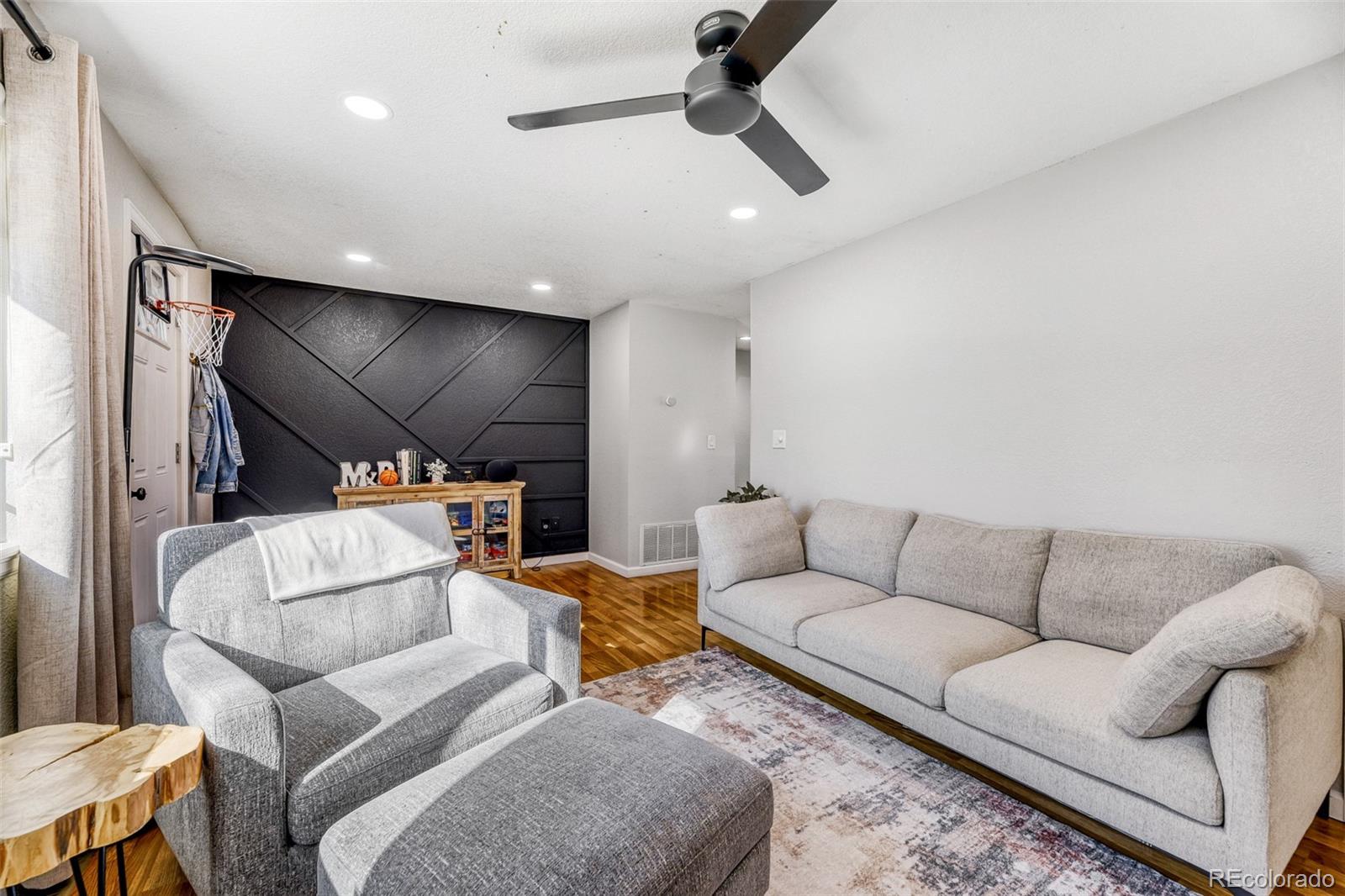 MLS Image #6 for 922 s ironton street,aurora, Colorado