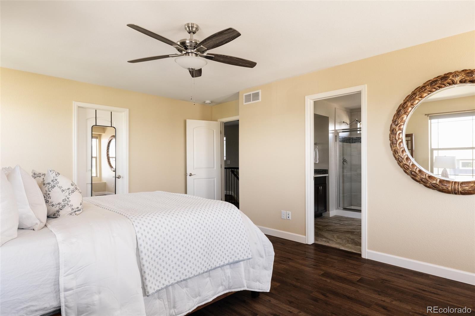 MLS Image #17 for 5811  boston court,denver, Colorado
