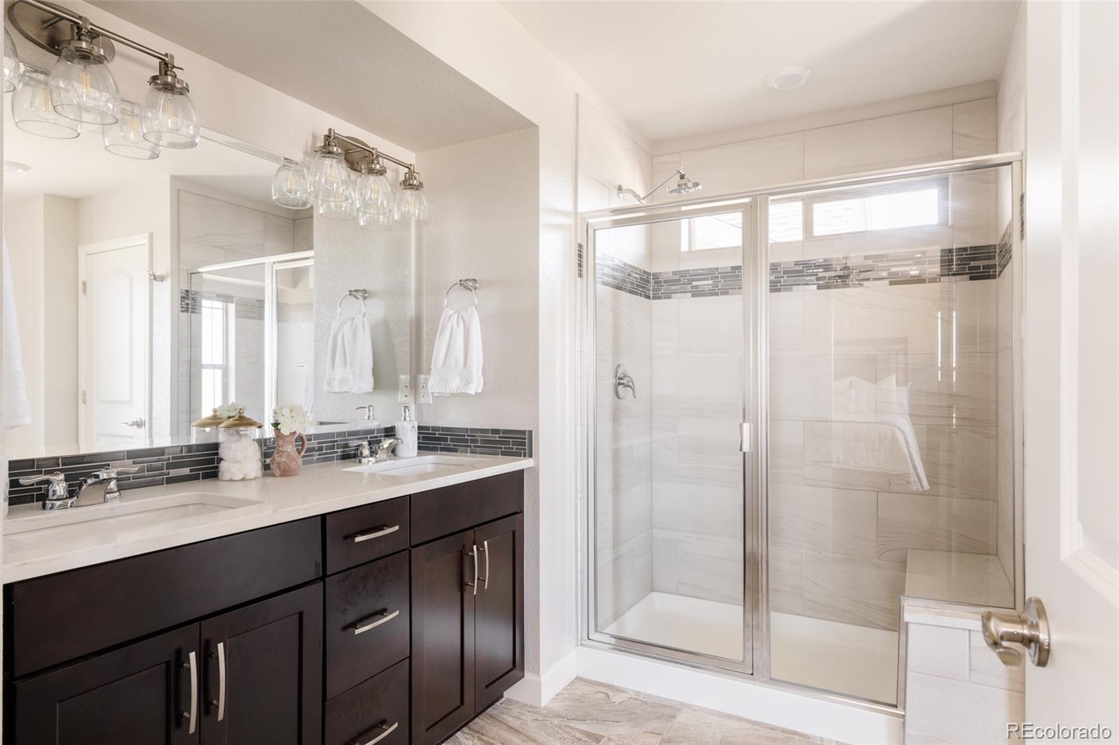 MLS Image #18 for 5811  boston court,denver, Colorado