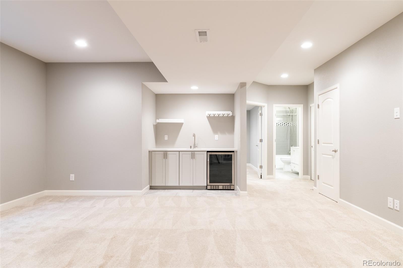 MLS Image #24 for 5811  boston court,denver, Colorado