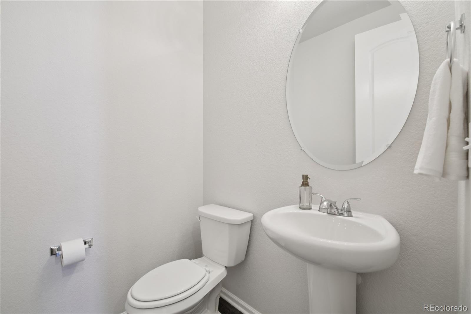 MLS Image #11 for 677  iris street,brighton, Colorado