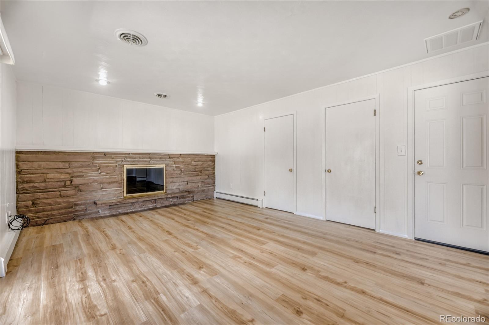 MLS Image #3 for 2466 s krameria street,denver, Colorado