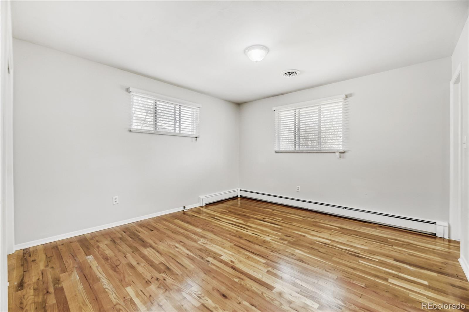 MLS Image #9 for 2466 s krameria street,denver, Colorado