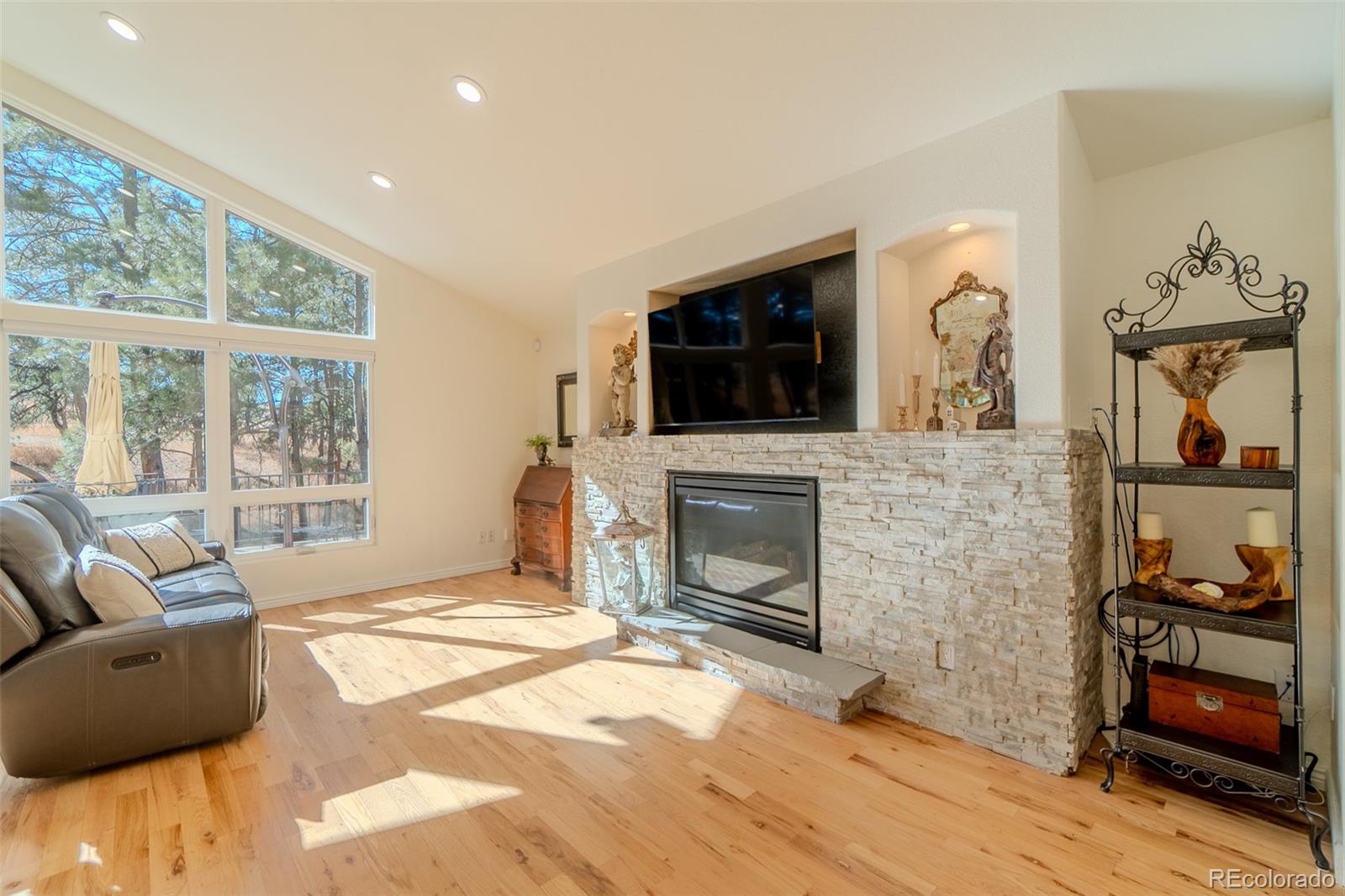 MLS Image #16 for 17890  woodhaven drive,colorado springs, Colorado