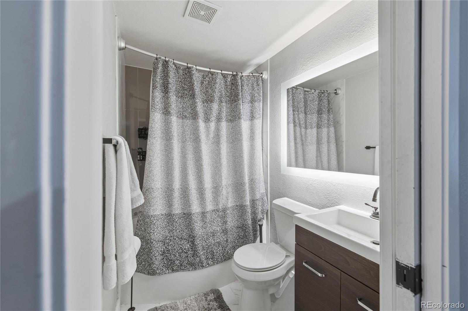 MLS Image #20 for 14087 e jewell avenue ,aurora, Colorado