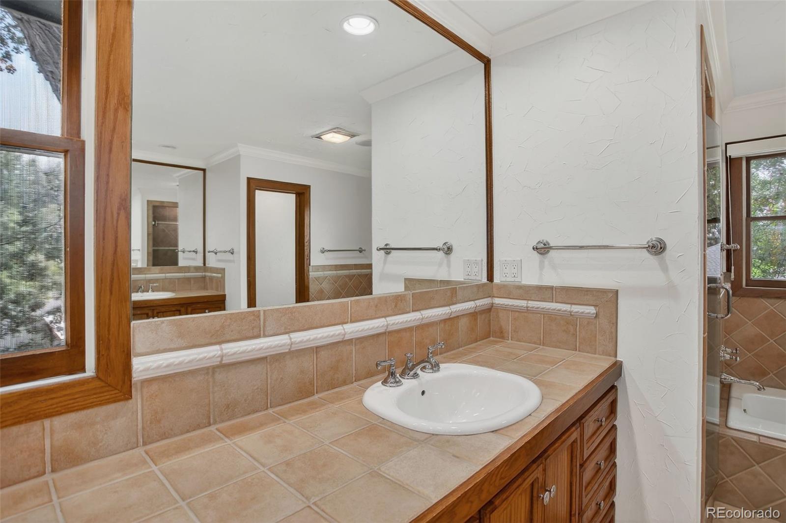 MLS Image #17 for 4600 s university boulevard,englewood, Colorado