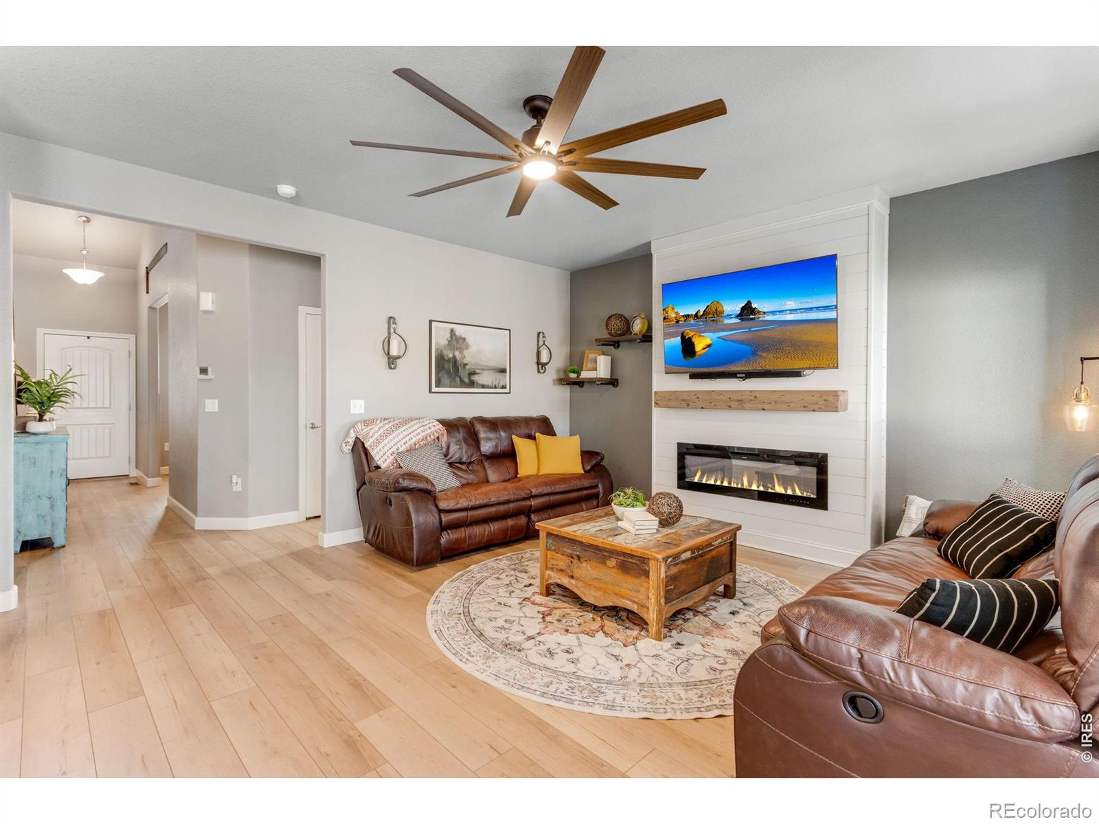 MLS Image #13 for 5614  carmon drive,windsor, Colorado