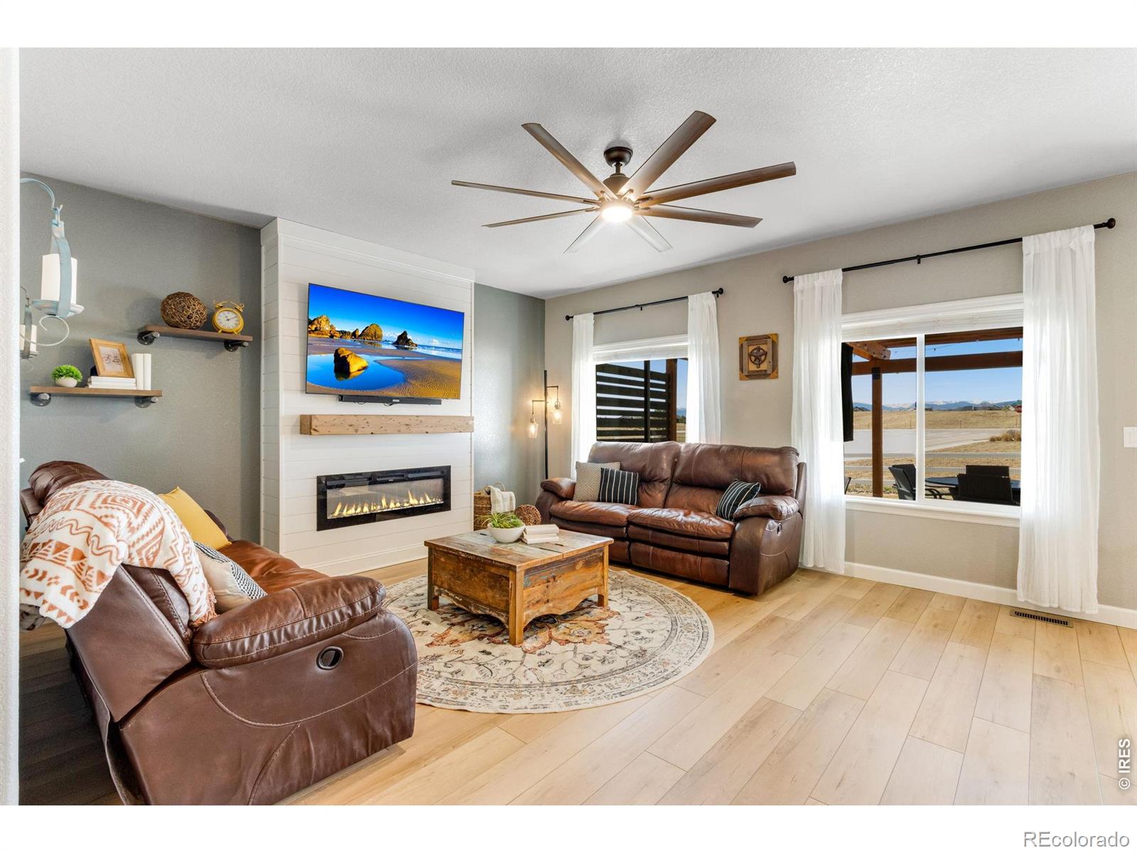 MLS Image #14 for 5614  carmon drive,windsor, Colorado