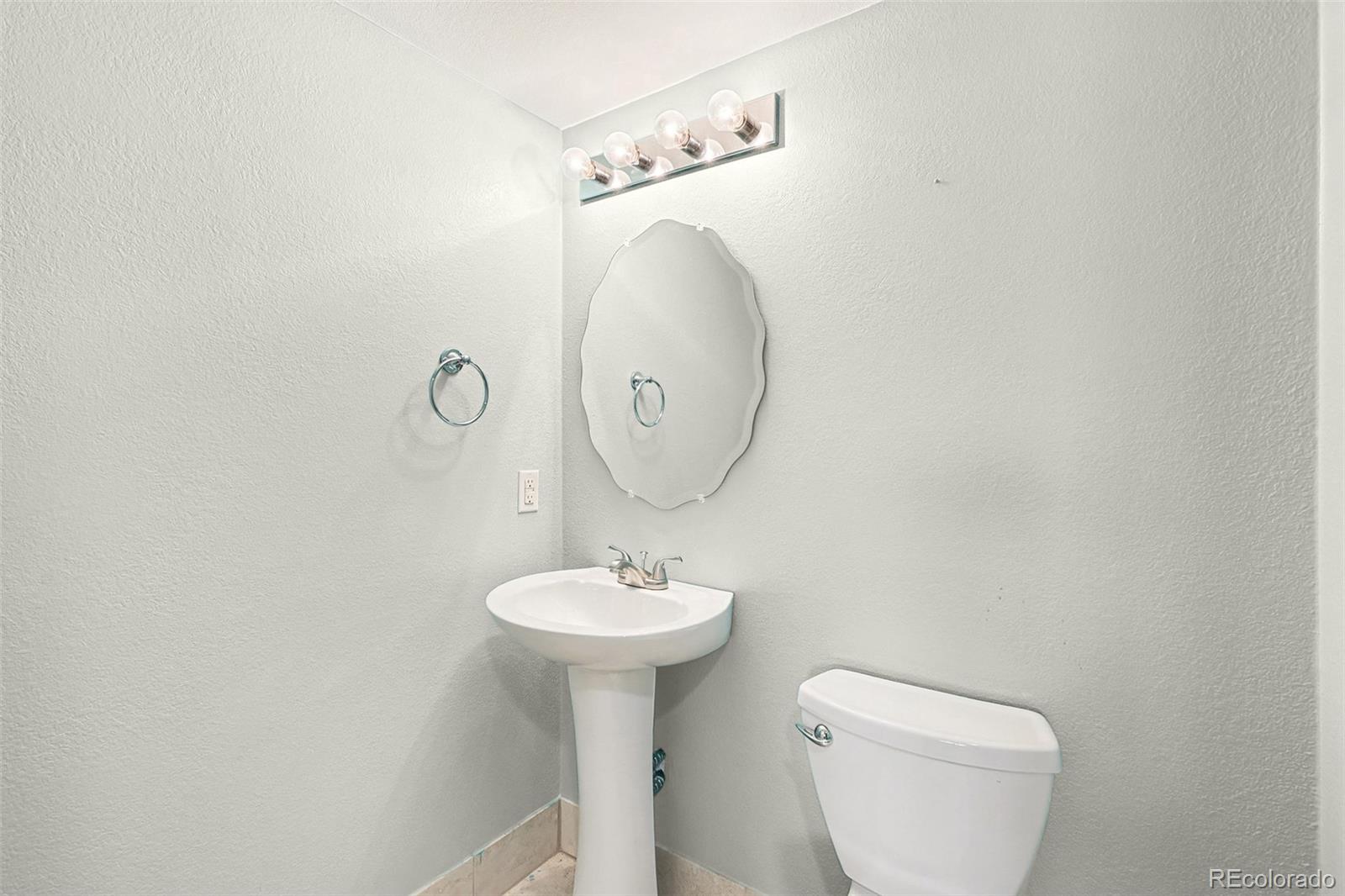 MLS Image #10 for 10734  telluride street,commerce city, Colorado