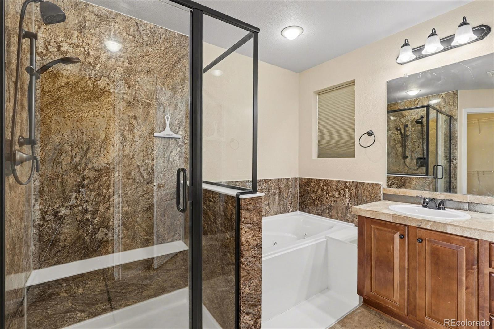 MLS Image #14 for 10734  telluride street,commerce city, Colorado