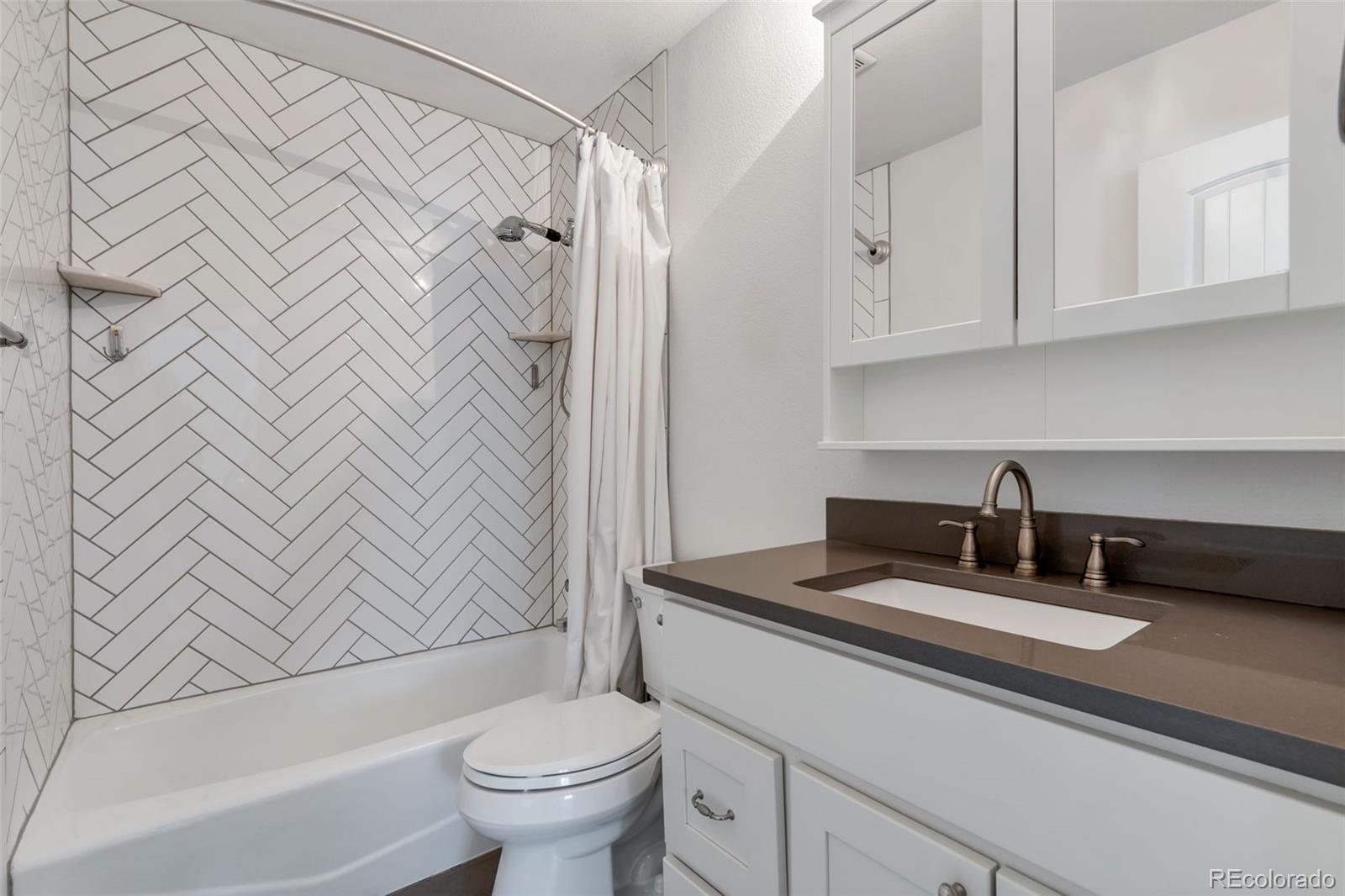 MLS Image #11 for 4391 e harvard avenue,denver, Colorado