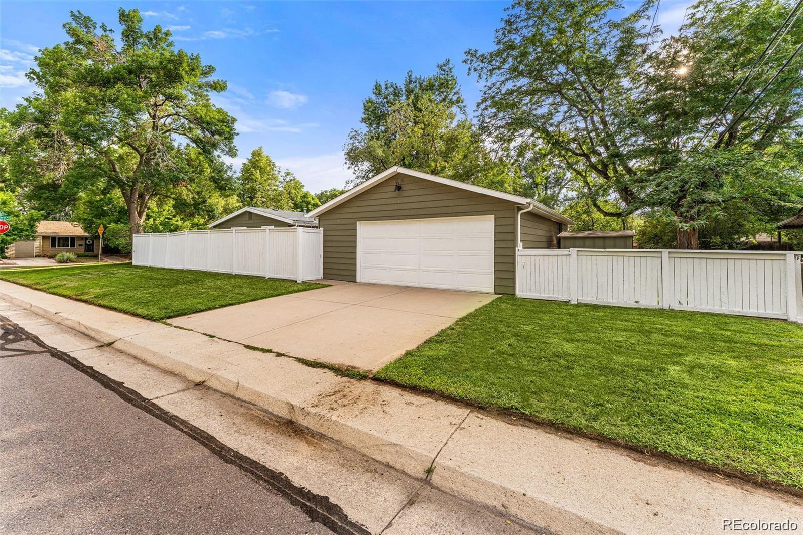 MLS Image #19 for 4391 e harvard avenue,denver, Colorado