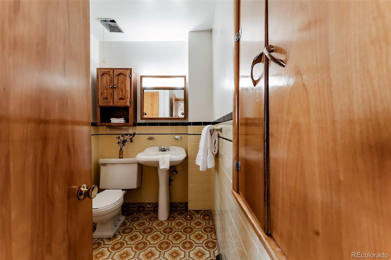 MLS Image #11 for 4981 s elati street,englewood, Colorado