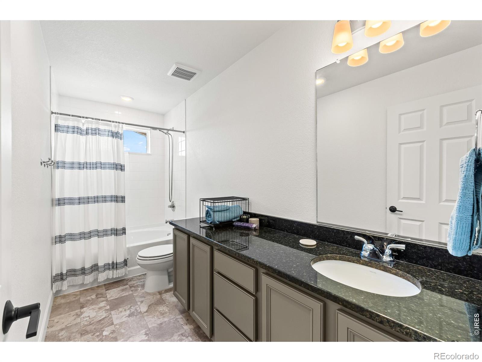 MLS Image #24 for 10953  memphis street,commerce city, Colorado