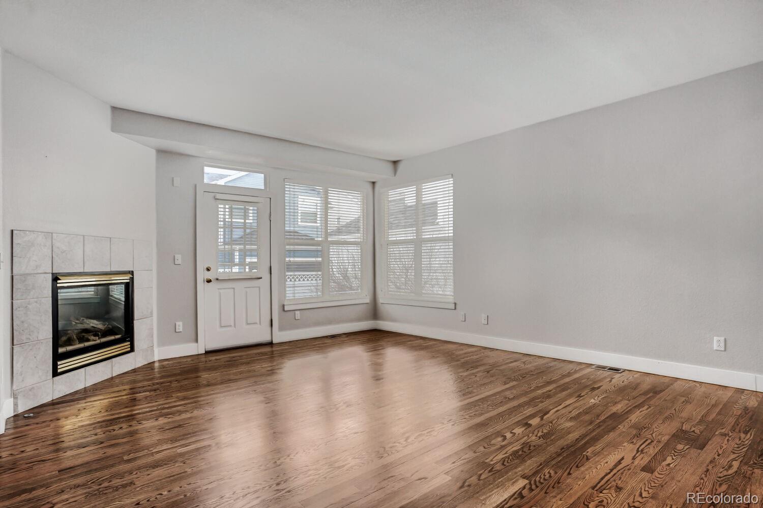 MLS Image #10 for 7823 e bayaud avenue,denver, Colorado