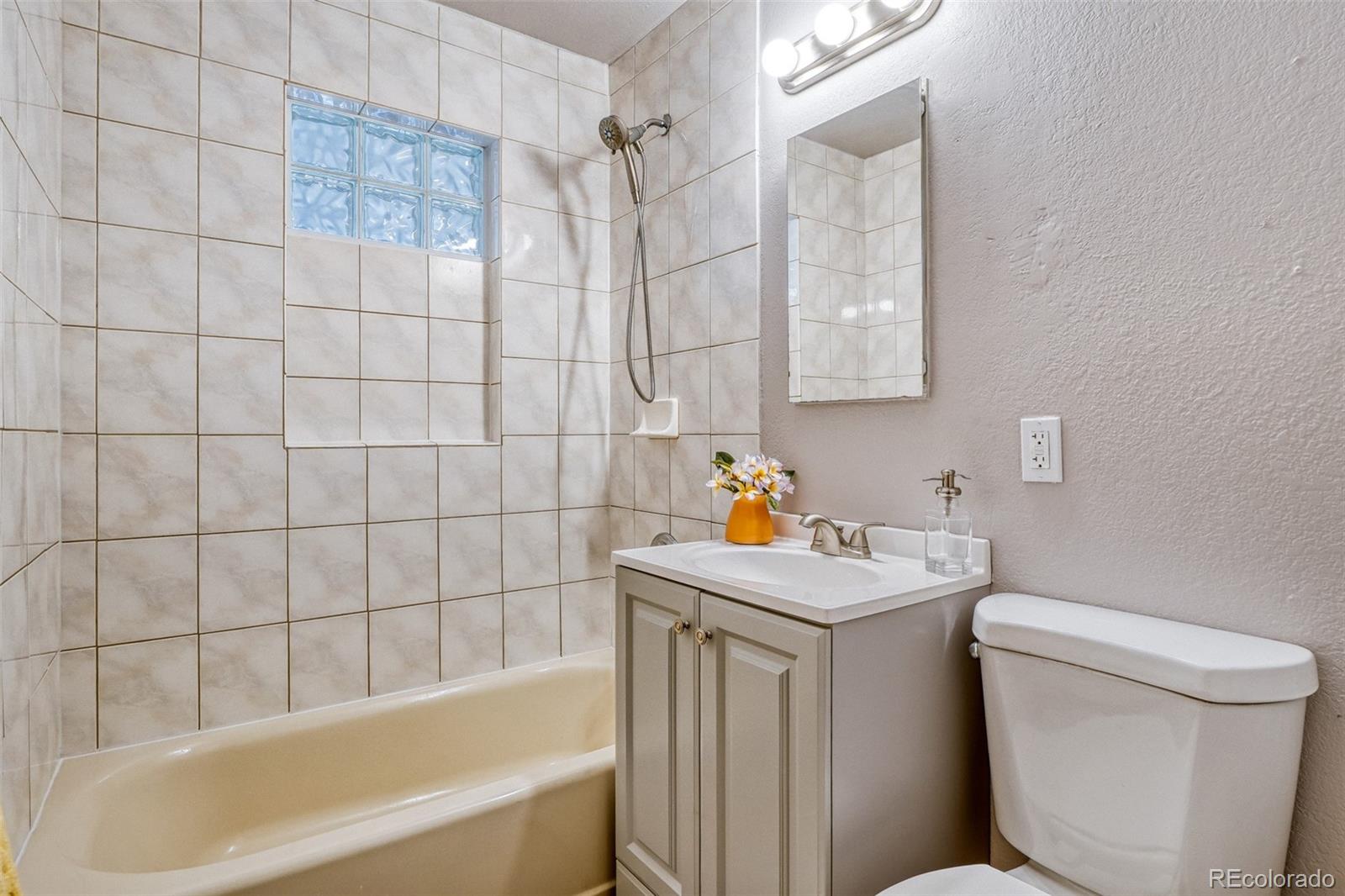 MLS Image #7 for 3475 w harvard avenue,denver, Colorado