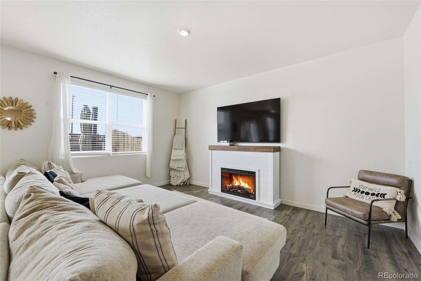 MLS Image #11 for 565  twilight court,fort lupton, Colorado