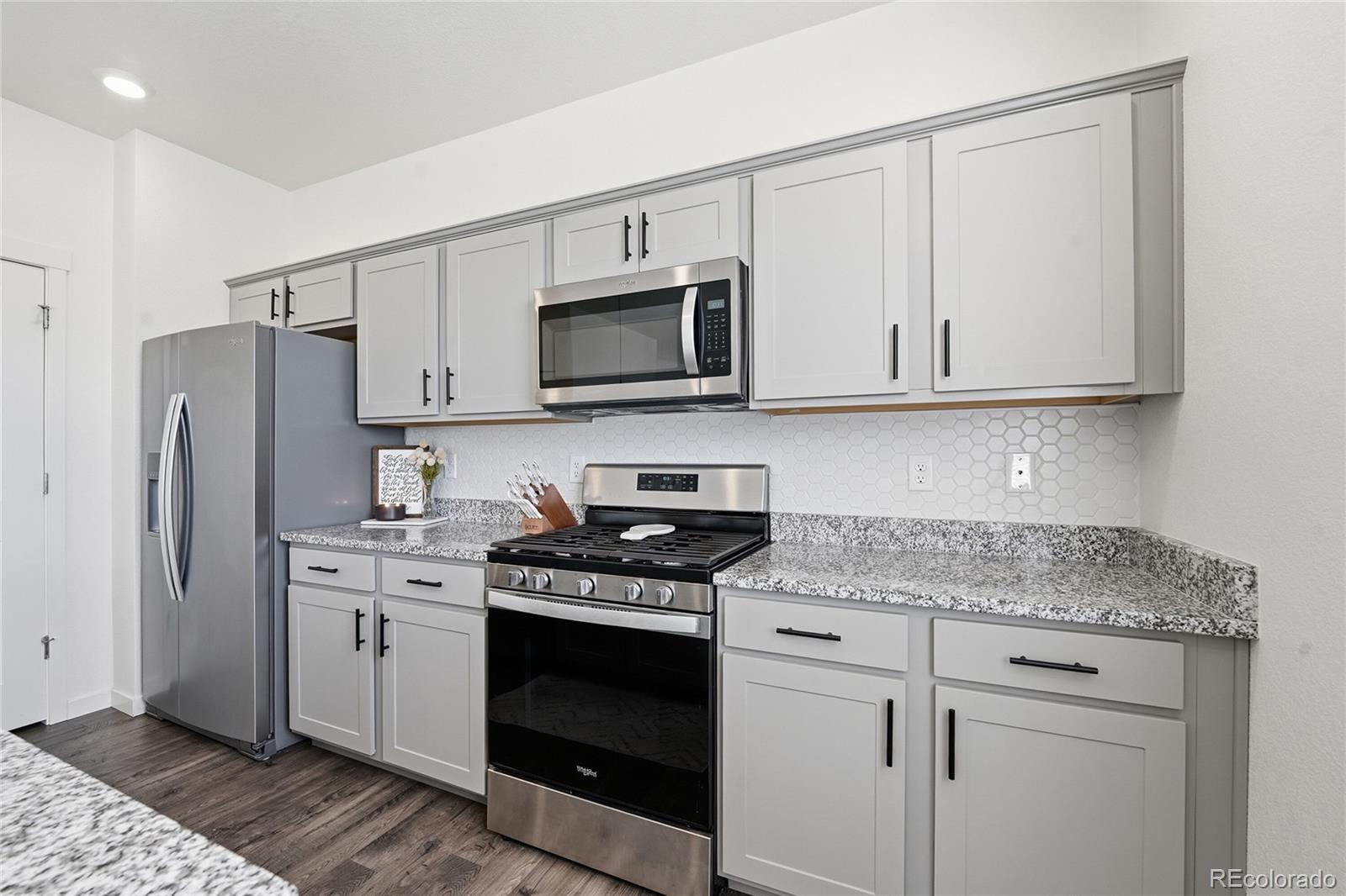 MLS Image #5 for 565  twilight court,fort lupton, Colorado