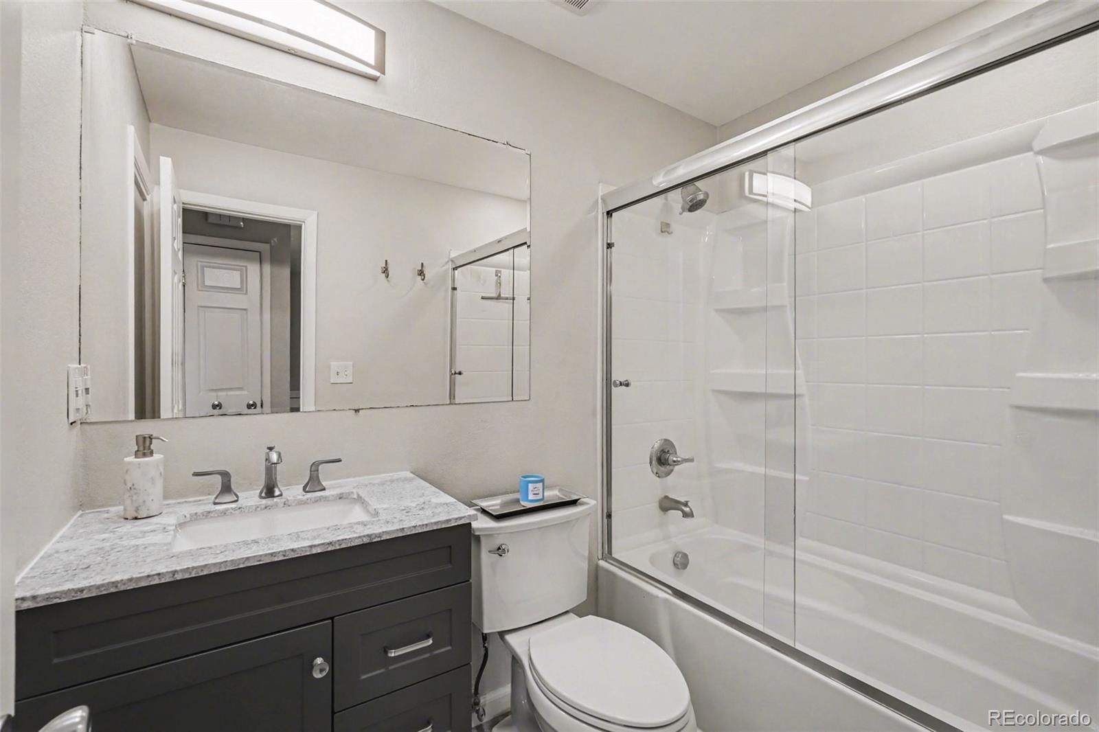 MLS Image #13 for 7163  swadley court,arvada, Colorado