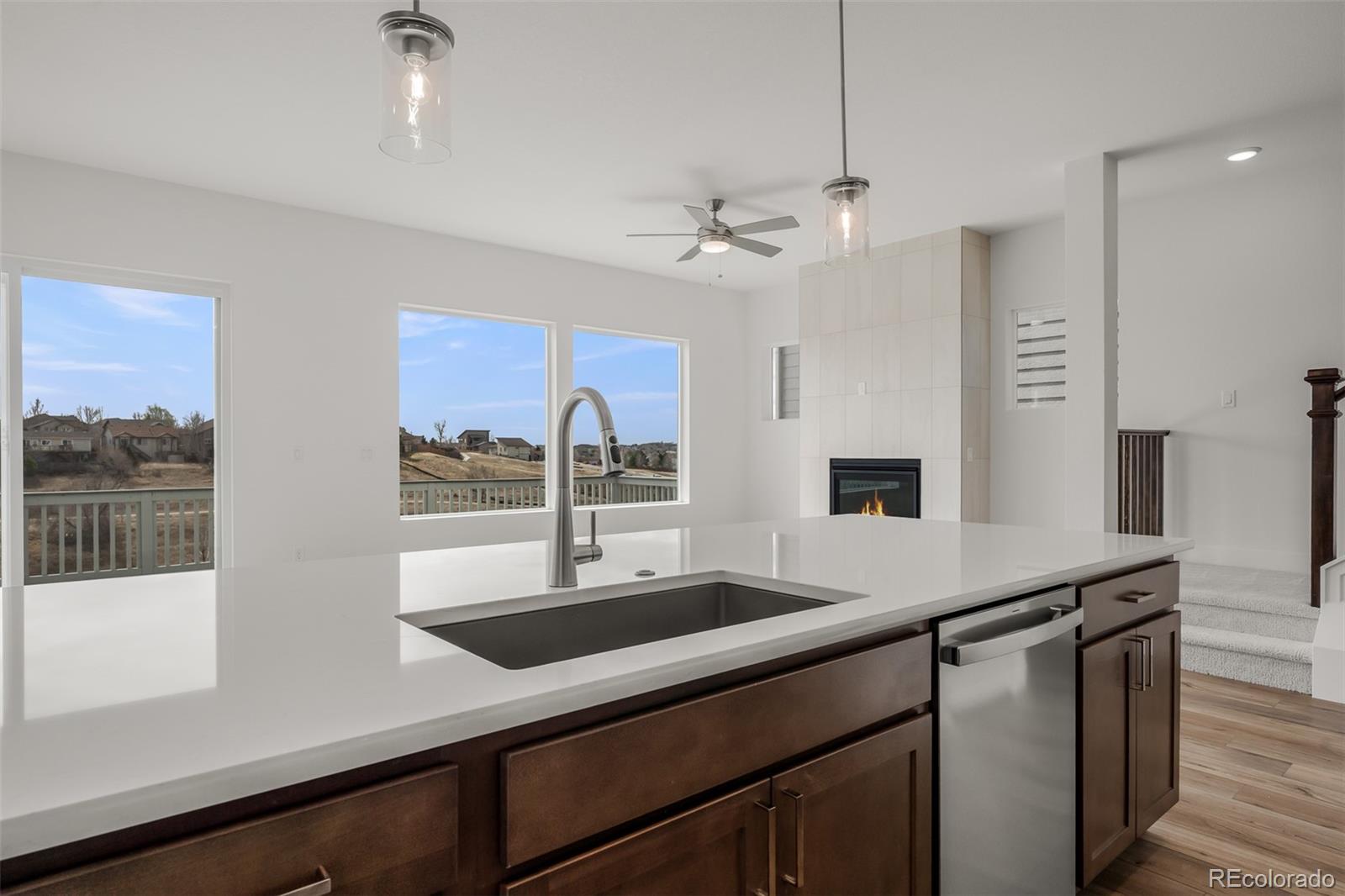 MLS Image #11 for 4545  peak crest view,colorado springs, Colorado