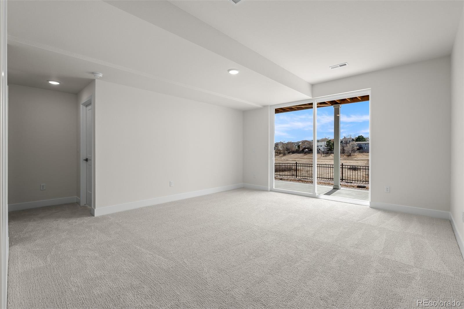 MLS Image #26 for 4545  peak crest view,colorado springs, Colorado