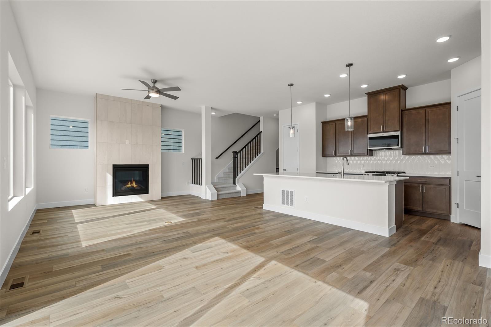 MLS Image #6 for 4545  peak crest view,colorado springs, Colorado