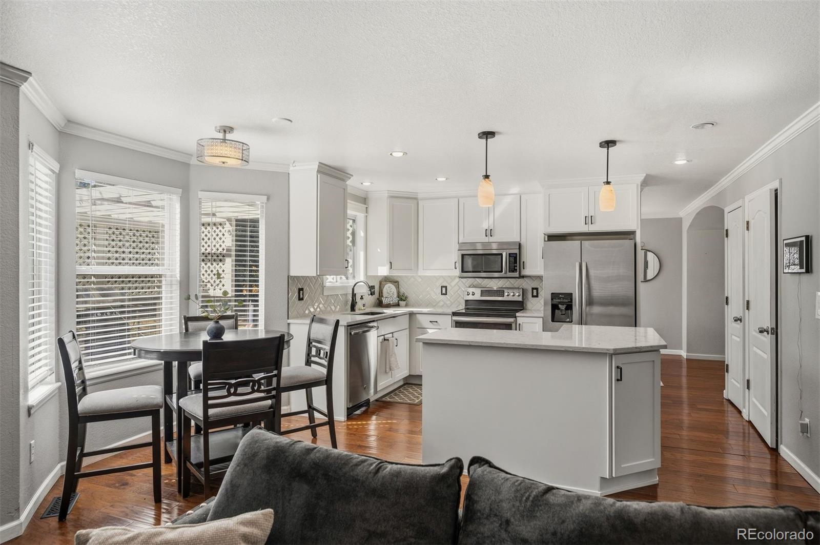 MLS Image #11 for 19910 e belleview lane,centennial, Colorado