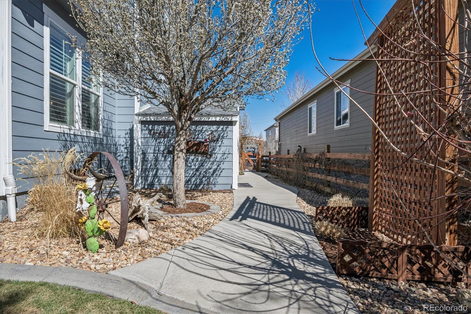 MLS Image #36 for 21470 e union drive,aurora, Colorado