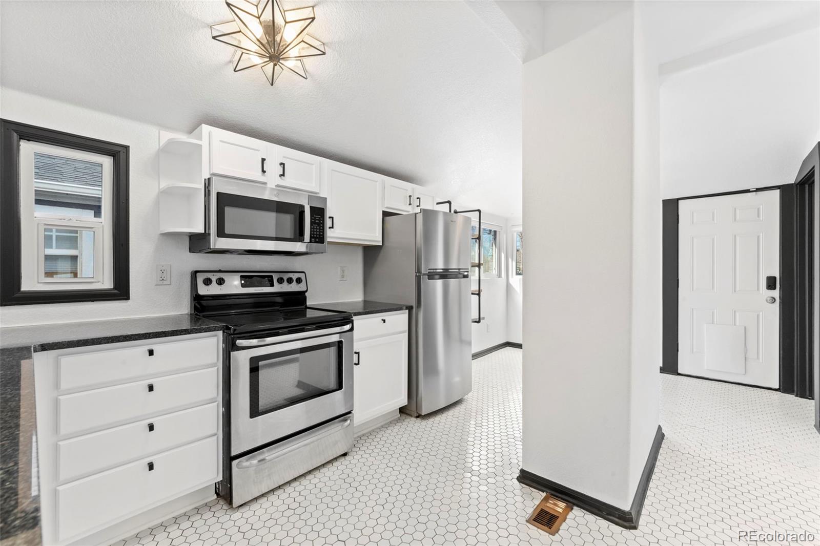 MLS Image #11 for 4539  pearl street,denver, Colorado