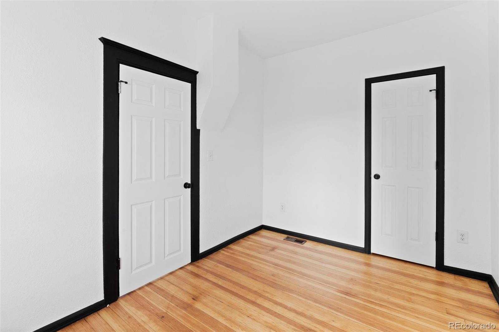 MLS Image #15 for 4539  pearl street,denver, Colorado