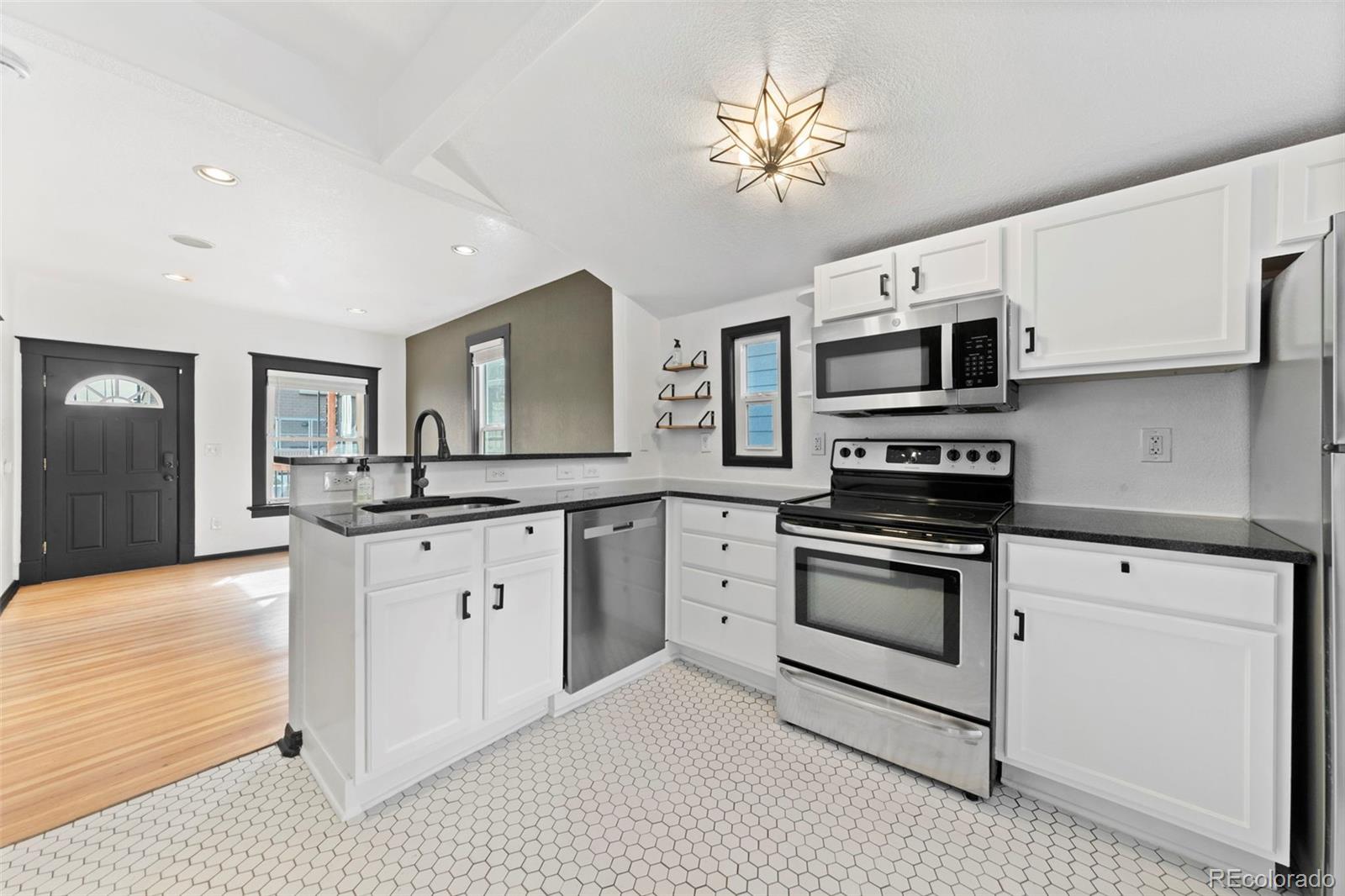 MLS Image #9 for 4539  pearl street,denver, Colorado