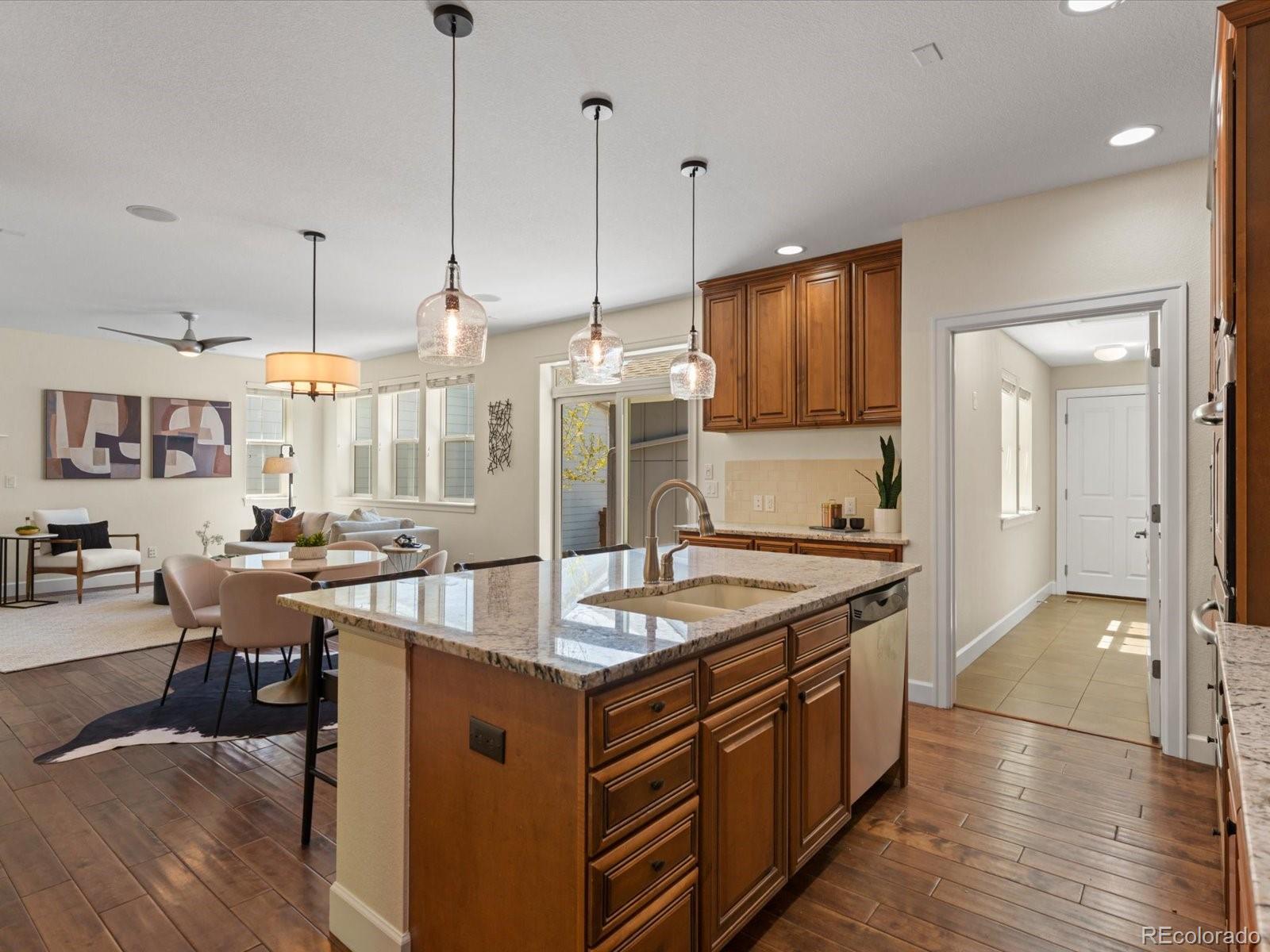 MLS Image #10 for 8146 e 35th avenue,denver, Colorado
