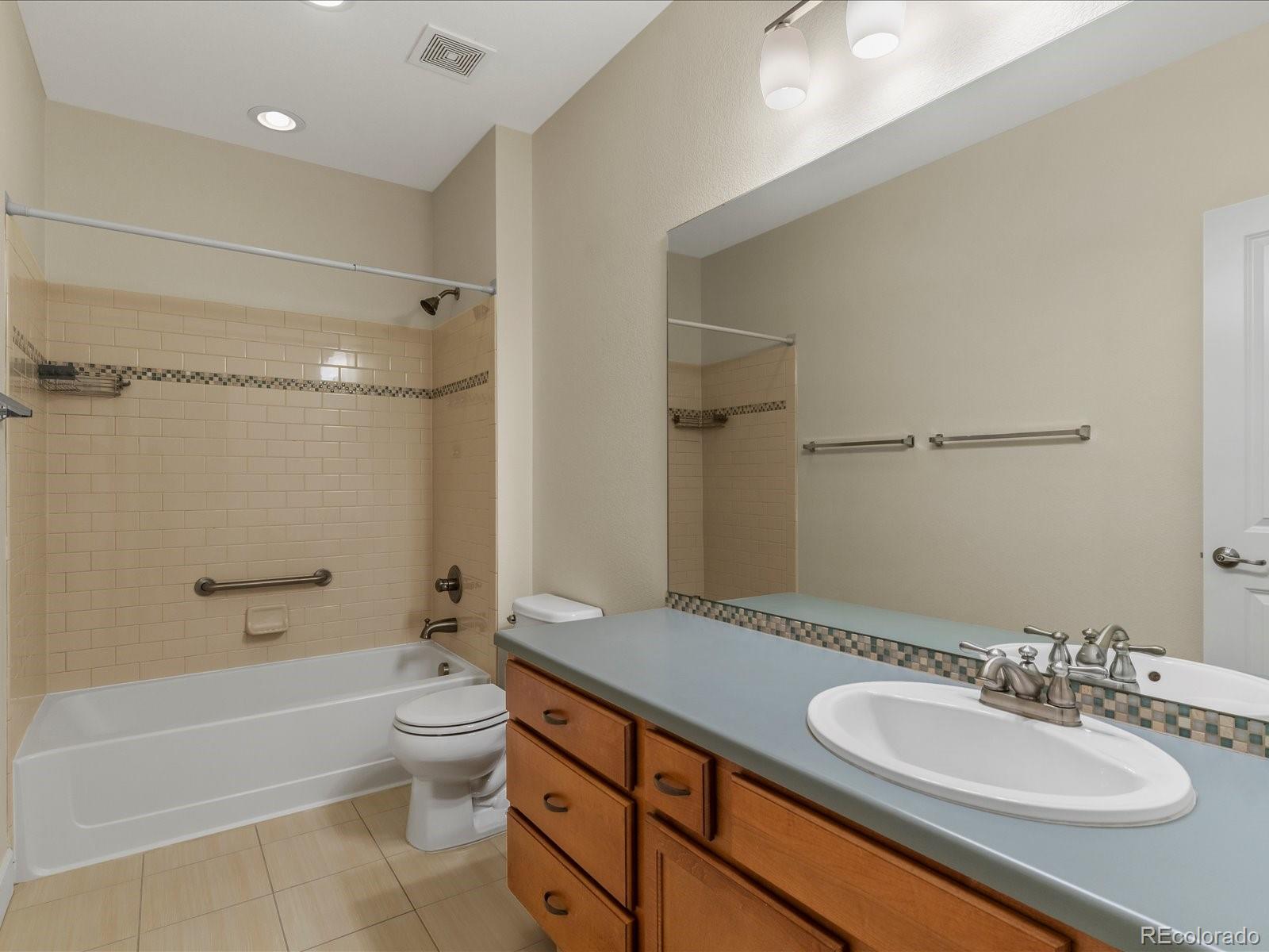 MLS Image #29 for 8146 e 35th avenue,denver, Colorado