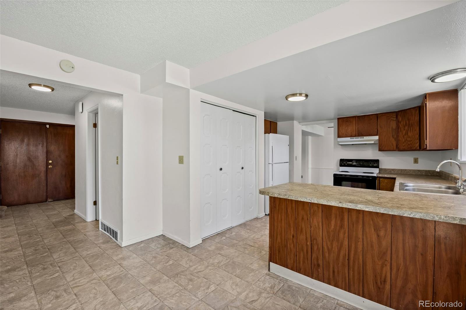 MLS Image #8 for 7218 s cody way,littleton, Colorado