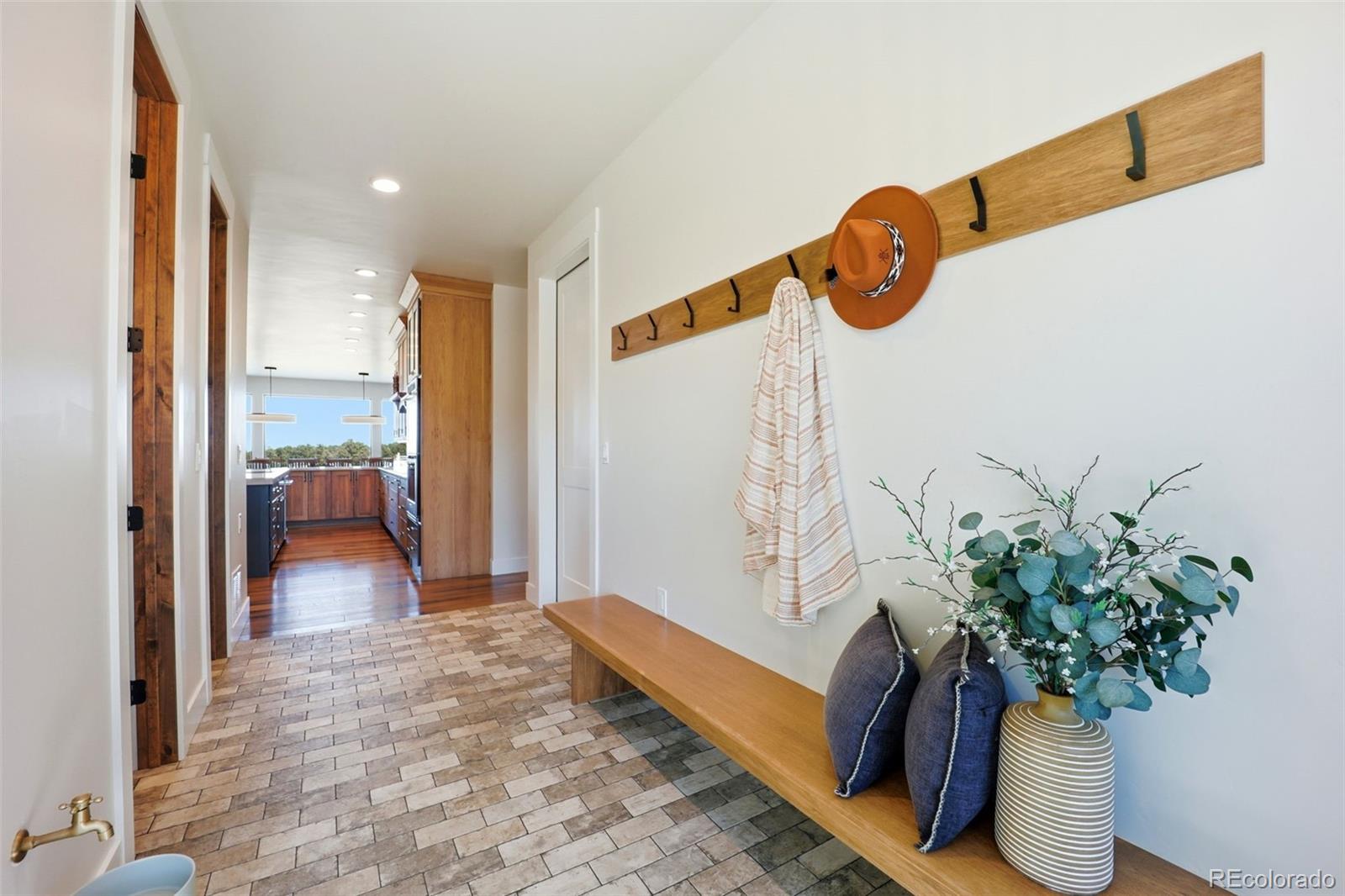 MLS Image #16 for 17445  pond view place,colorado springs, Colorado