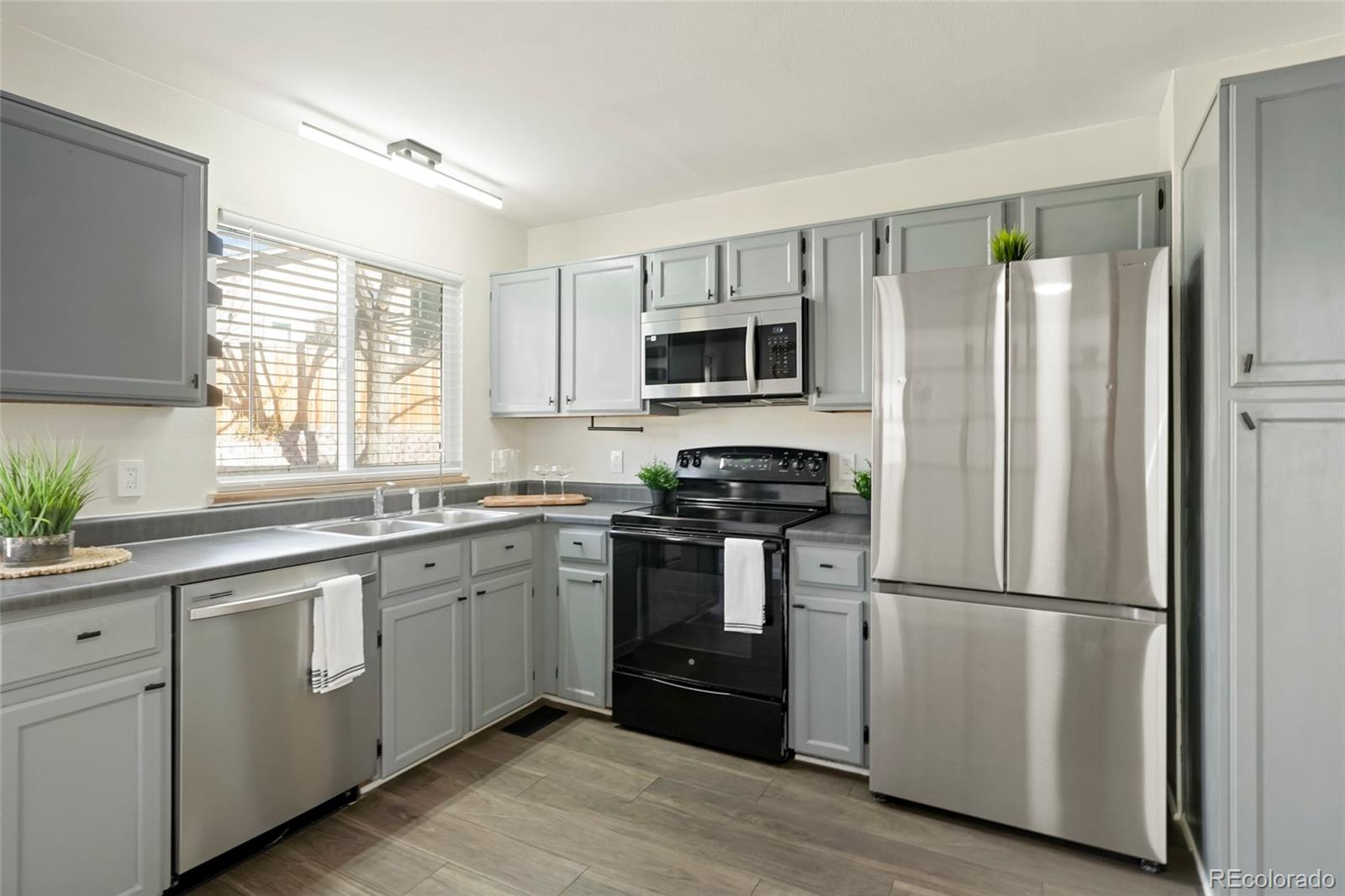MLS Image #10 for 581  longfellow lane,highlands ranch, Colorado