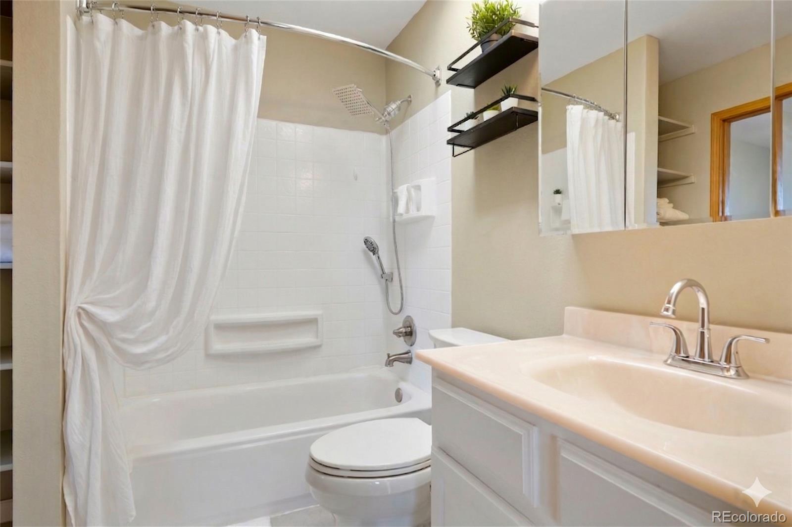 MLS Image #18 for 581  longfellow lane,highlands ranch, Colorado