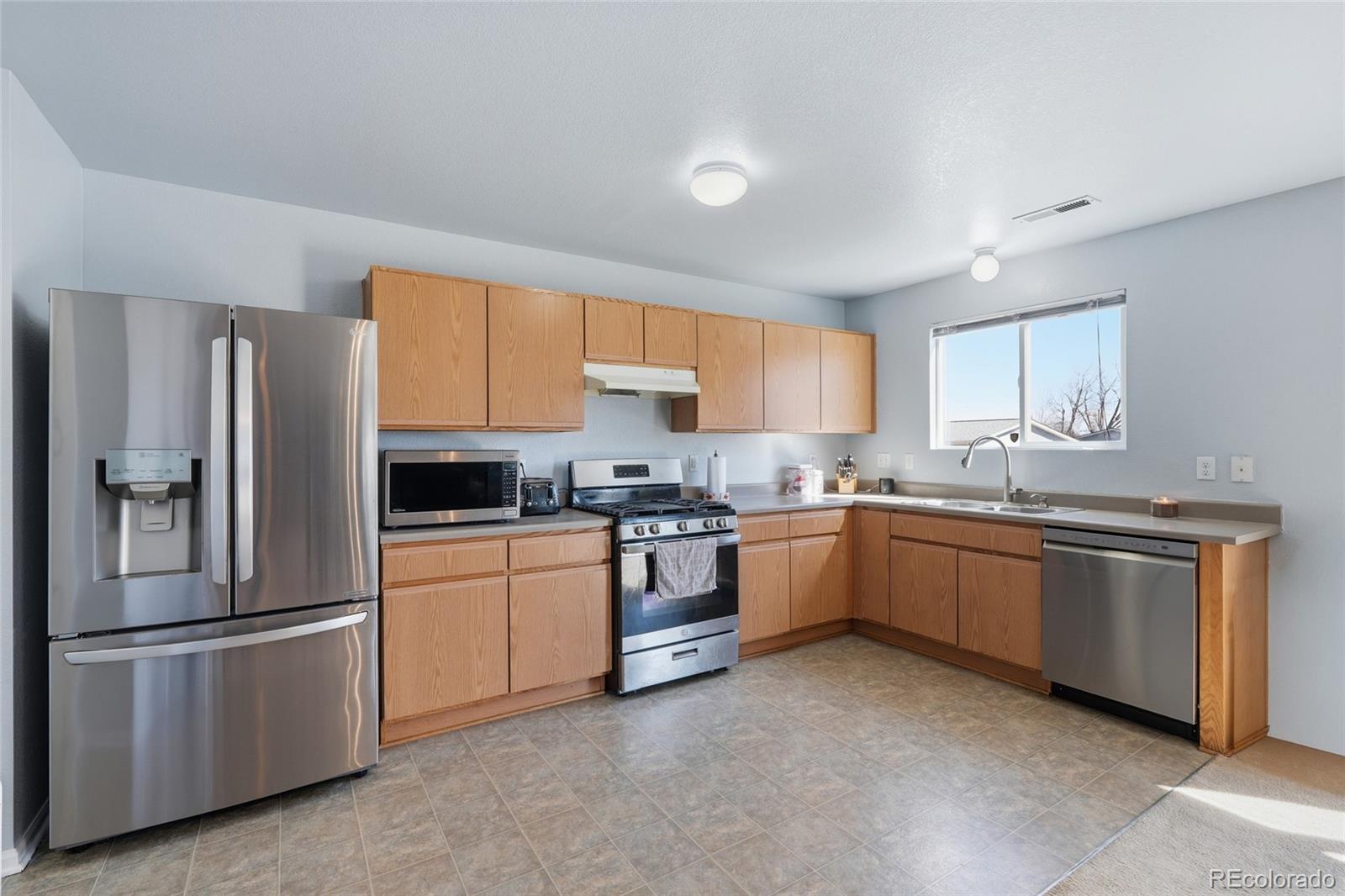 MLS Image #11 for 312  diablo place,brighton, Colorado