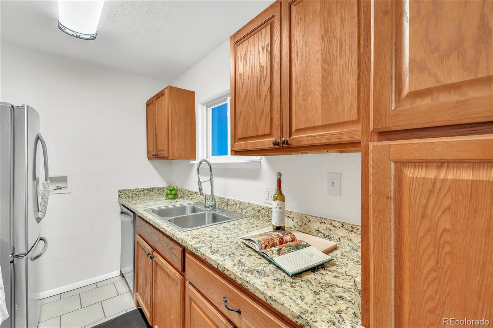 MLS Image #6 for 3273 s elm street,denver, Colorado