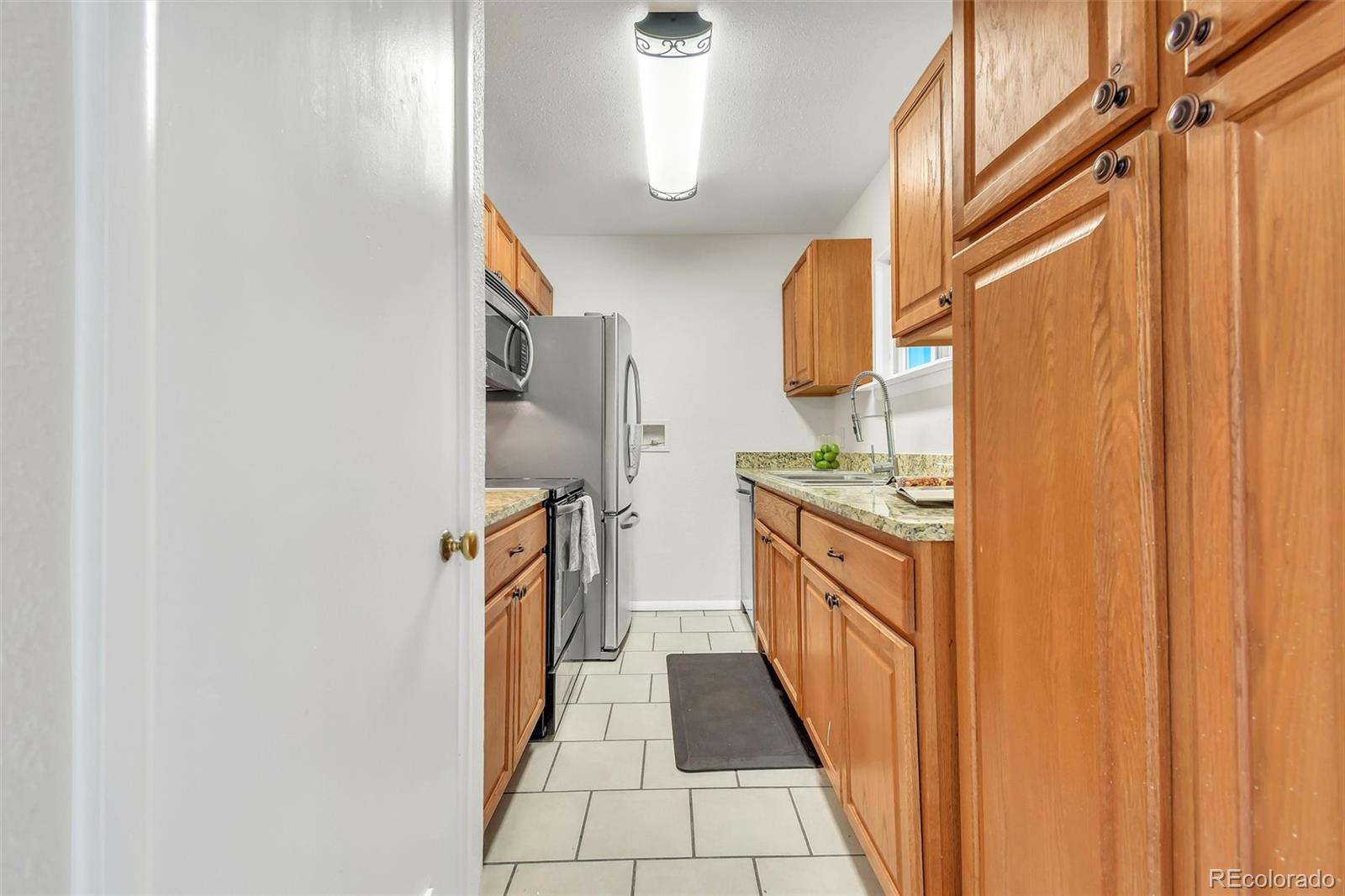 MLS Image #7 for 3273 s elm street,denver, Colorado