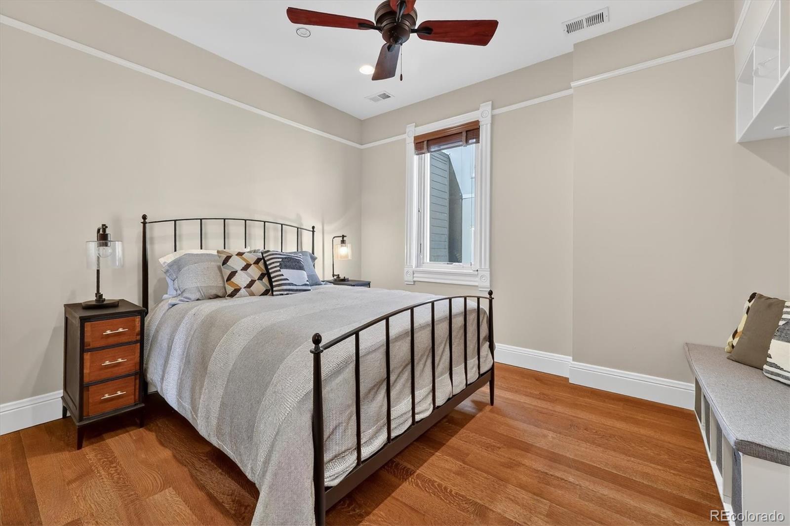 MLS Image #31 for 2329 n emerson street,denver, Colorado