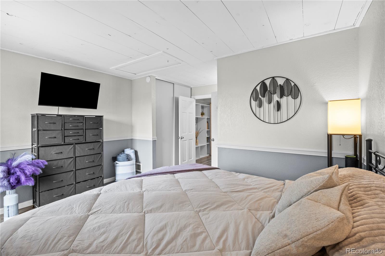MLS Image #22 for 2597 e nichols circle,centennial, Colorado