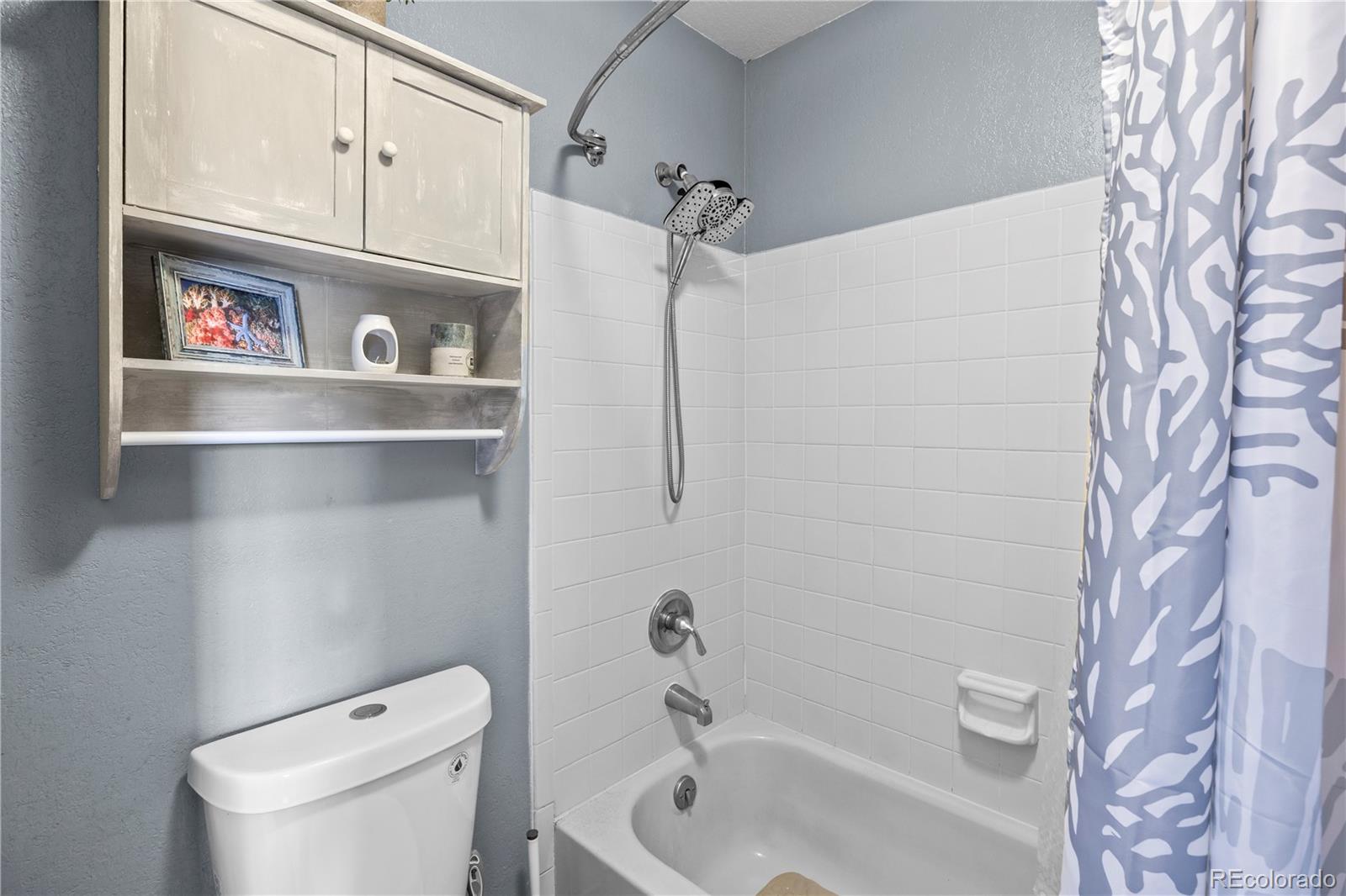 MLS Image #23 for 2597 e nichols circle,centennial, Colorado