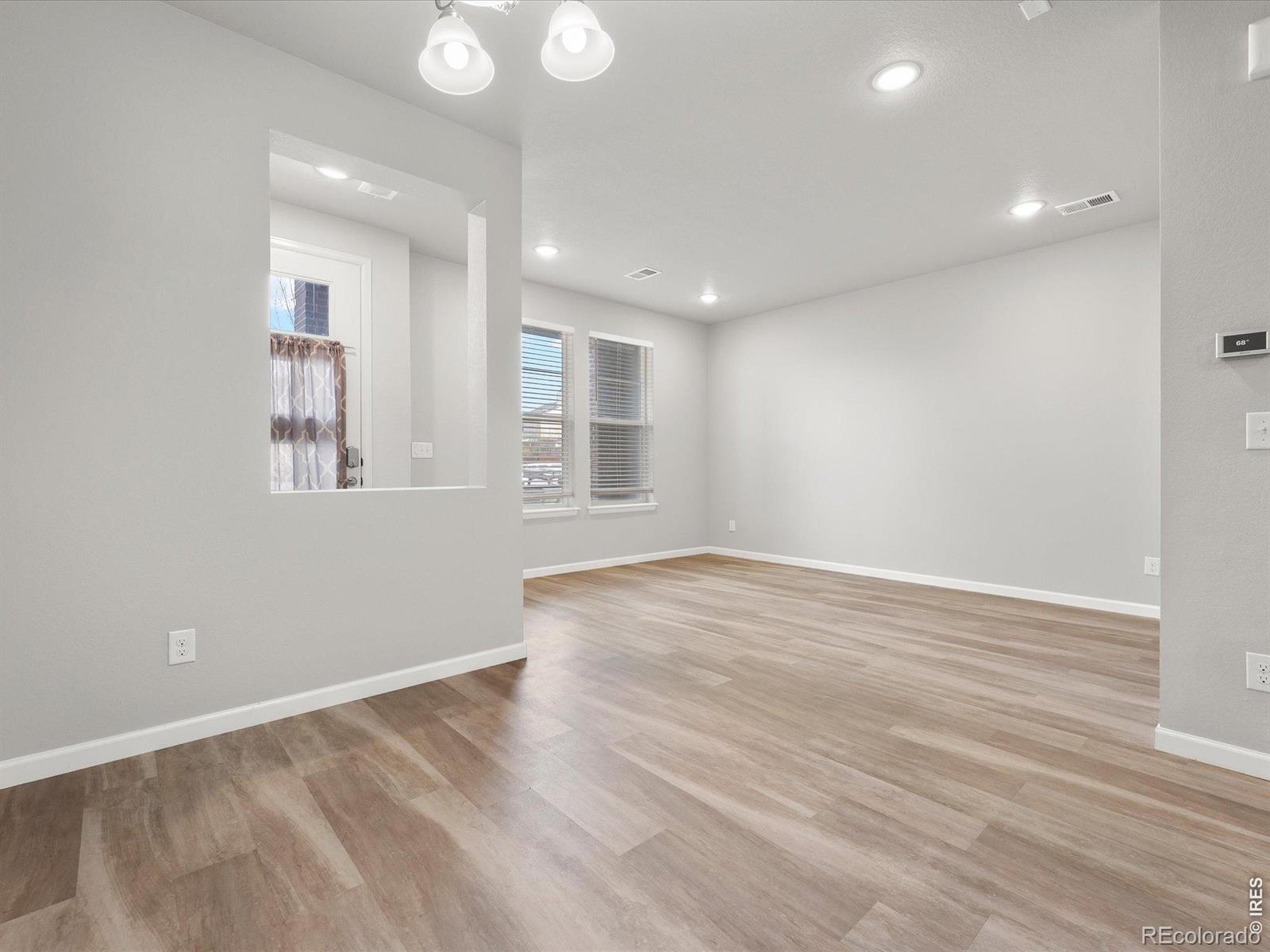 MLS Image #12 for 14952 e belleview avenue,aurora, Colorado