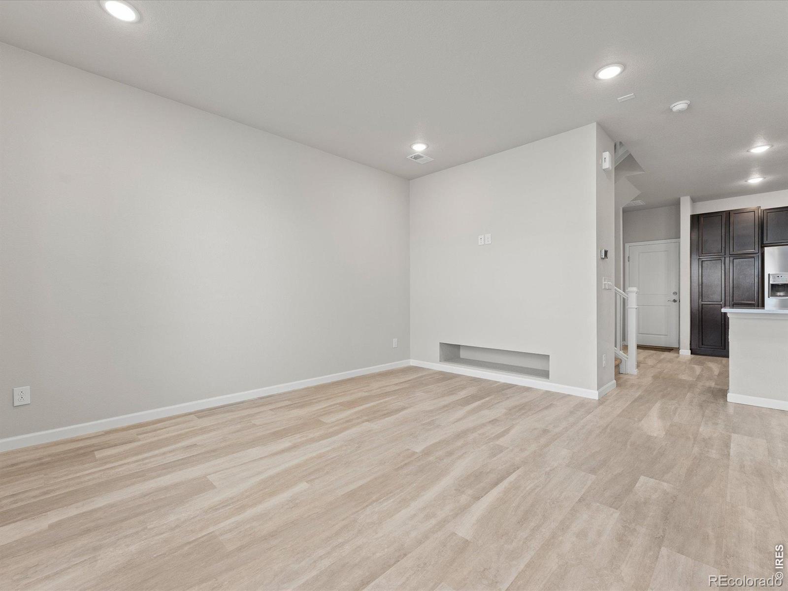 MLS Image #8 for 14952 e belleview avenue,aurora, Colorado