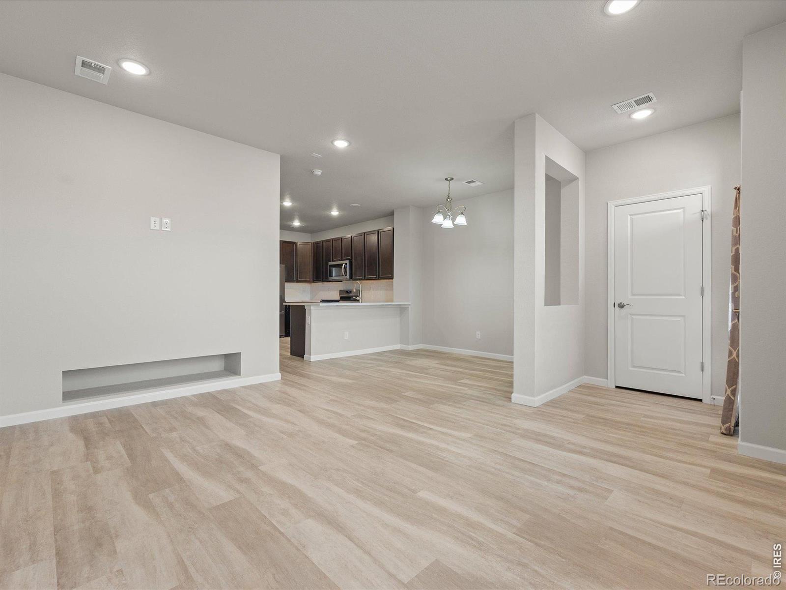 MLS Image #9 for 14952 e belleview avenue,aurora, Colorado