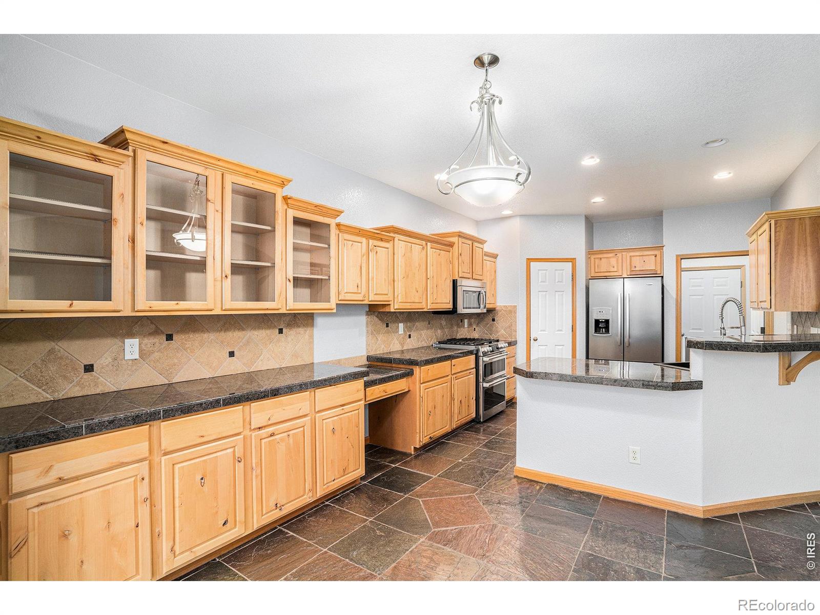MLS Image #7 for 1050  fairfield avenue,windsor, Colorado