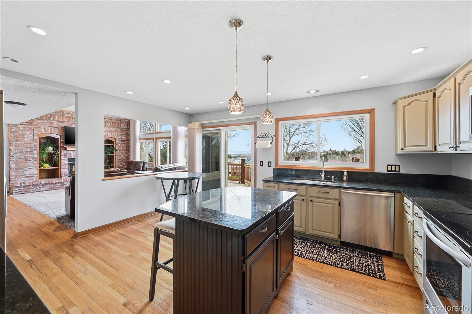 MLS Image #11 for 5835 s danube circle,aurora, Colorado