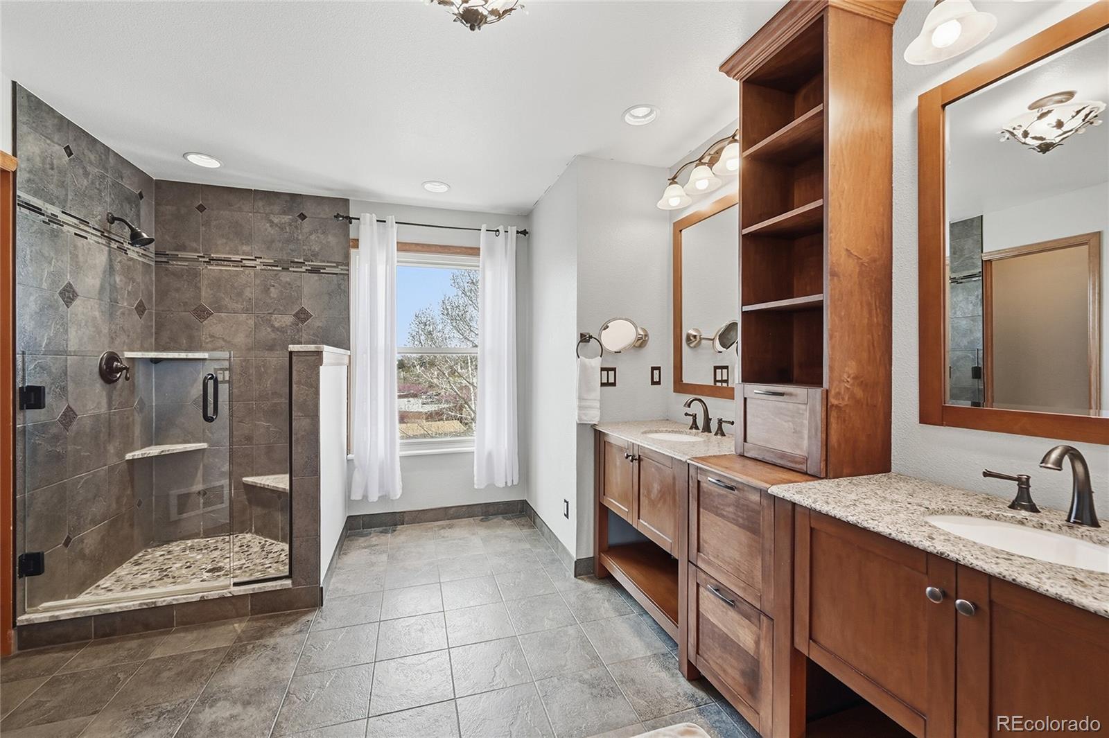 MLS Image #15 for 5835 s danube circle,aurora, Colorado