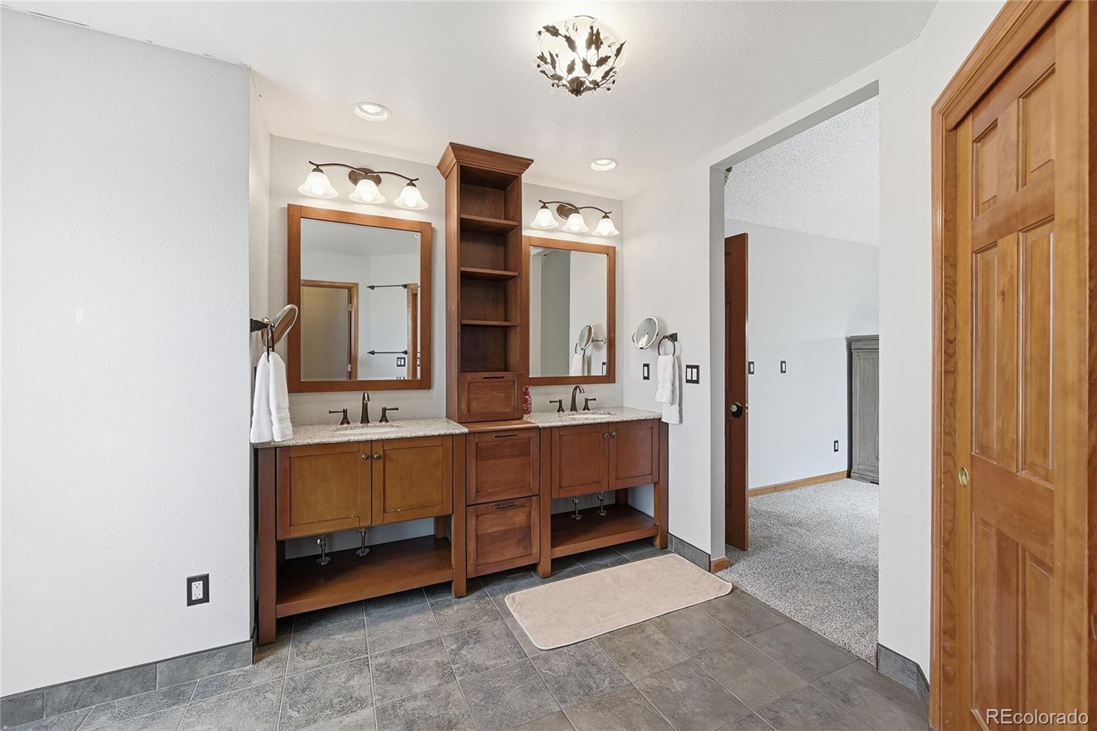 MLS Image #16 for 5835 s danube circle,aurora, Colorado